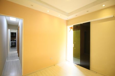 Sala de casa de condomínio à venda com 2 quartos, 74m² em Jardim das Palmas, São Paulo