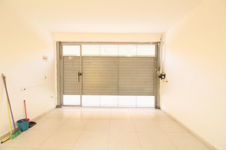 Casa de condomínio à venda com 74m², 2 quartos e 2 vagasGaragem