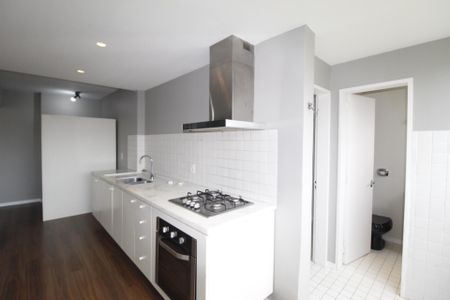 Apartamento à venda com 77m², 2 quartos e 1 vagaCozinha