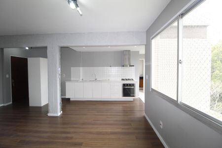 Apartamento à venda com 77m², 2 quartos e 1 vagaSala