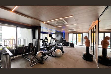 Apartamento à venda com 194m², 4 quartos e 3 vagas Apartamento à venda com 194m², 4 quartos e 3 vagasAcademia