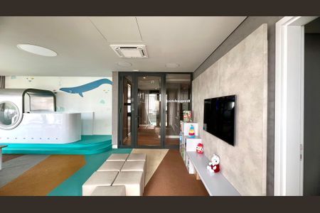 Apartamento à venda com 194m², 4 quartos e 3 vagas Apartamento à venda com 194m², 4 quartos e 3 vagasBrinquedoteca