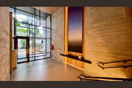 Apartamento à venda com 195m², 4 quartos e 3 vagas Apartamento à venda com 195m², 4 quartos e 3 vagasHall de entrada