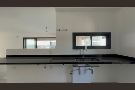 Apartamento à venda com 195m², 4 quartos e 3 vagas Apartamento à venda com 195m², 4 quartos e 3 vagasCozinha