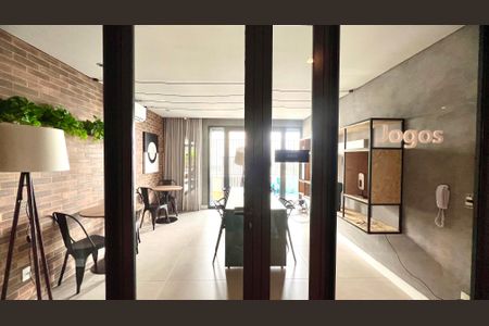 Apartamento à venda com 195m², 4 quartos e 3 vagas Apartamento à venda com 195m², 4 quartos e 3 vagasÁrea comum
