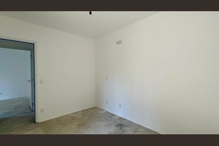 Apartamento à venda com 195m², 4 quartos e 3 vagas Apartamento à venda com 195m², 4 quartos e 3 vagasSuíte 2