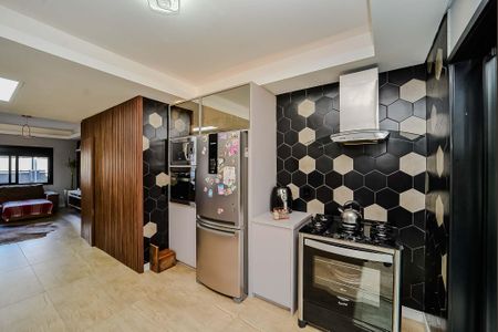 Casa à venda com 243m², 2 quartos e 4 vagas Casa à venda com 243m², 2 quartos e 4 vagasCozinha