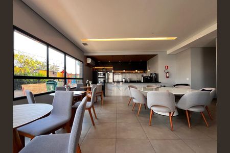 Apartamento à venda com 69m², 2 quartos e 1 vaga Apartamento à venda com 69m², 2 quartos e 1 vagaÁrea comum - Salão de festas
