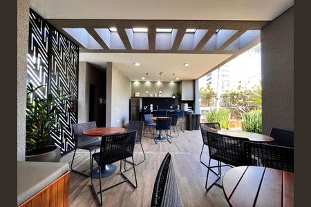 Apartamento à venda com 69m², 2 quartos e 1 vaga Apartamento à venda com 69m², 2 quartos e 1 vagaÁrea comum - Churrasqueira