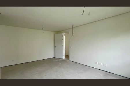 Apartamento à venda com 237m², 3 quartos e 3 vagas Apartamento à venda com 237m², 3 quartos e 3 vagasSuíte 3