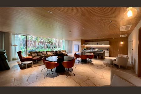 Apartamento à venda com 237m², 3 quartos e 3 vagas Apartamento à venda com 237m², 3 quartos e 3 vagasÁrea comum