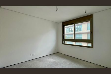 Apartamento à venda com 237m², 3 quartos e 3 vagas Apartamento à venda com 237m², 3 quartos e 3 vagasSuíte 1