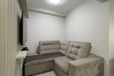 Sala de apartamento para alugar com 2 quartos, 58m² em Picanço, Guarulhos