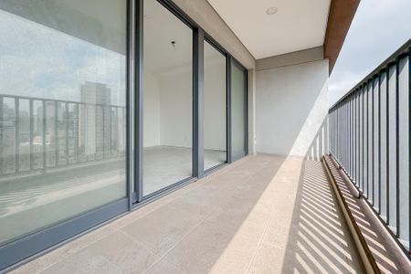 Apartamento à venda com 38m², 1 quarto e 1 vaga Apartamento à venda com 38m², 1 quarto e 1 vagaVaranda do Studio