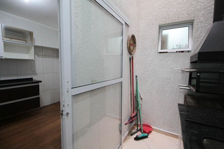 Casa de condomínio à venda com 110m², 3 quartos e 2 vagas Casa de condomínio à venda com 110m², 3 quartos e 2 vagasÁrea de Serviço