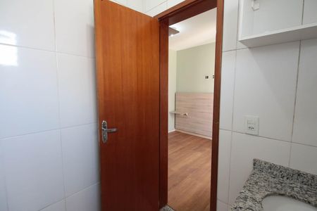 Casa de condomínio à venda com 110m², 3 quartos e 2 vagas Casa de condomínio à venda com 110m², 3 quartos e 2 vagasBanheiro da Suíte 1