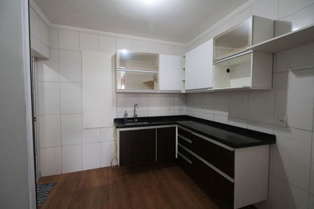 Casa de condomínio à venda com 110m², 3 quartos e 2 vagas Casa de condomínio à venda com 110m², 3 quartos e 2 vagasCozinha