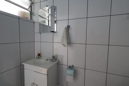 Casa à venda com 400m², 4 quartos e 7 vagasBanheiro de serviço