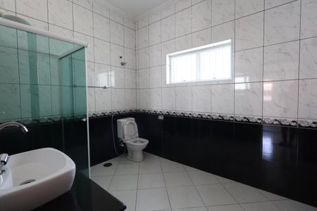 Casa à venda com 400m², 4 quartos e 7 vagasBanheiro Social