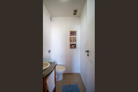 Apartamento à venda com 74m², 2 quartos e 3 vagasLavabo