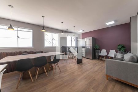 Apartamento à venda com 30m², 2 quartos e sem vaga Apartamento à venda com 30m², 2 quartos e sem vagaÁrea Comum - Salão de Festas