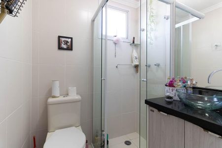 Apartamento à venda com 57m², 2 quartos e 2 vagas Apartamento à venda com 57m², 2 quartos e 2 vagasBanheiro Social
