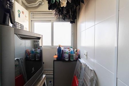 Apartamento à venda com 57m², 2 quartos e 2 vagas Apartamento à venda com 57m², 2 quartos e 2 vagasLavanderia