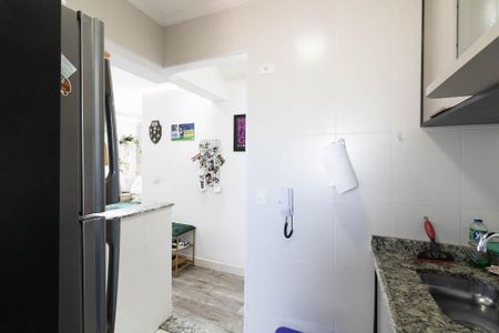 Apartamento à venda com 57m², 2 quartos e 2 vagas Apartamento à venda com 57m², 2 quartos e 2 vagasCozinha