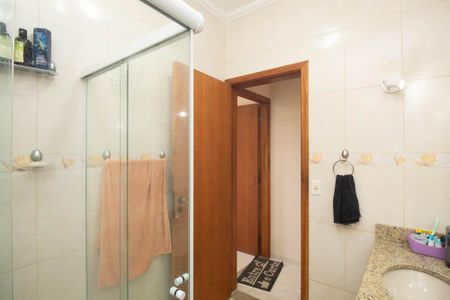 Casa à venda com 143m², 3 quartos e 2 vagas Casa à venda com 143m², 3 quartos e 2 vagasBanheiro