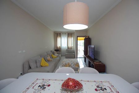 Sala de casa à venda com 3 quartos, 143m² em Vila Gustavo, São Paulo