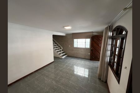 Sala de casa para alugar com 3 quartos, 240m² em Vila Ester (zona Norte), São Paulo