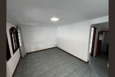 Sala de casa para alugar com 3 quartos, 240m² em Vila Ester (zona Norte), São Paulo