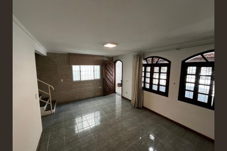 Sala de casa para alugar com 3 quartos, 240m² em Vila Ester (zona Norte), São Paulo