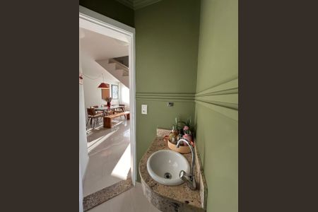 Casa à venda com 3 quartos, 121m² em Jardim Pinheiros, São Paulo