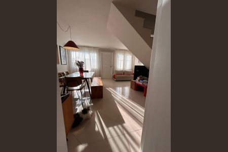 Casa à venda com 3 quartos, 121m² em Jardim Pinheiros, São Paulo