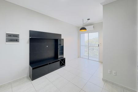 Sala de apartamento para alugar com 3 quartos, 65m² em Loteamento Villa Branca, Jacareí