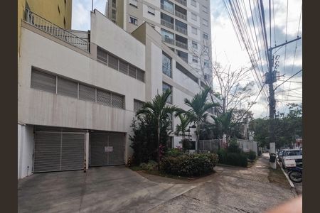 Apartamento à venda com 57m², 2 quartos e 1 vaga Apartamento à venda com 57m², 2 quartos e 1 vagaFachada