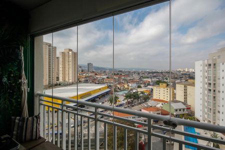 Apartamento à venda com 57m², 2 quartos e 1 vaga Apartamento à venda com 57m², 2 quartos e 1 vagaVaranda