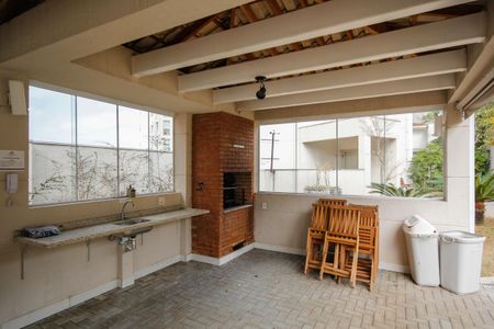 Apartamento à venda com 57m², 2 quartos e 1 vaga Apartamento à venda com 57m², 2 quartos e 1 vagaÁrea comum - Churrasqueira