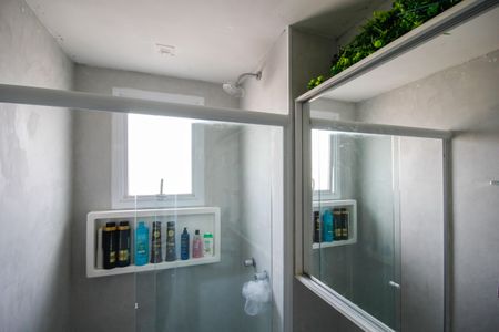 Apartamento à venda com 57m², 2 quartos e 1 vaga Apartamento à venda com 57m², 2 quartos e 1 vagaBanheiro da Suíte