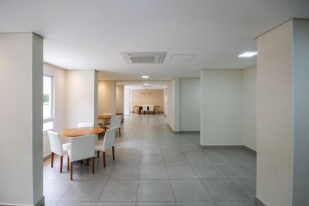 Apartamento à venda com 57m², 2 quartos e 1 vaga Apartamento à venda com 57m², 2 quartos e 1 vagaÁrea comum
