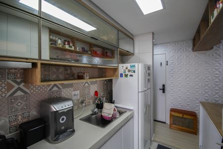 Apartamento à venda com 57m², 2 quartos e 1 vaga Apartamento à venda com 57m², 2 quartos e 1 vagaCozinha