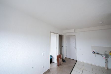 Sala de apartamento para alugar com 2 quartos, 36m² em Fazenda da Juta, São Paulo