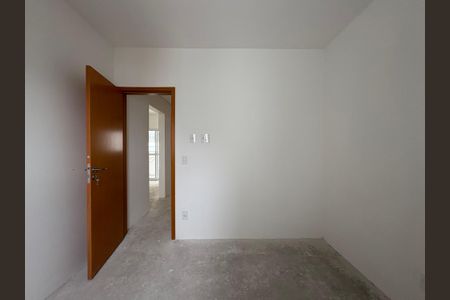 Apartamento à venda com 64m², 2 quartos e 2 vagasQuarto 1