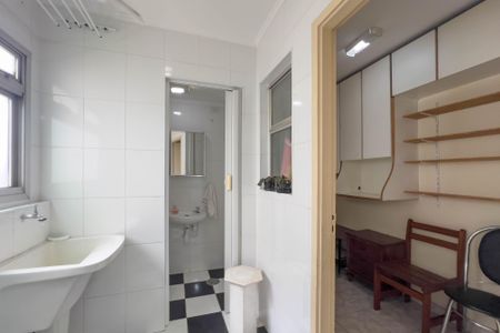 Apartamento à venda com 75m², 3 quartos e 1 vaga Apartamento à venda com 75m², 3 quartos e 1 vagaÁrea de Serviço