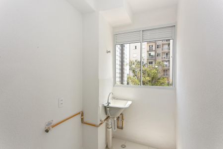 Apartamento para alugar com 43m², 2 quartos e sem vaga Apartamento para alugar com 43m², 2 quartos e sem vagaÁrea de Serviço