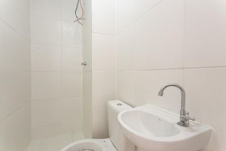 Apartamento para alugar com 43m², 2 quartos e sem vaga Apartamento para alugar com 43m², 2 quartos e sem vagaBanheiro