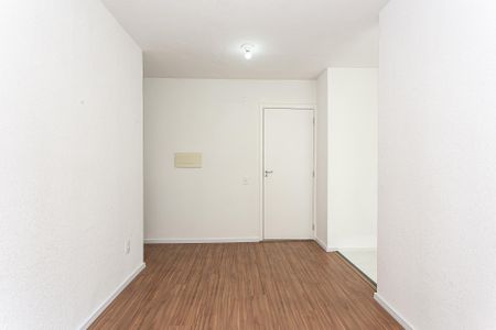 Apartamento para alugar com 43m², 2 quartos e sem vaga Apartamento para alugar com 43m², 2 quartos e sem vagaSala