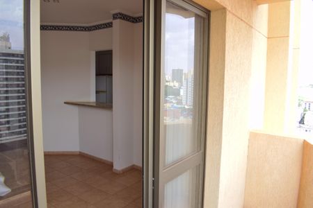 Sacada de apartamento para alugar com 1 quarto, 56m² em Centro, Ribeirão Preto