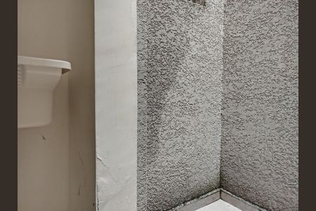 Apartamento à venda com 36m², 2 quartos e sem vaga Apartamento à venda com 36m², 2 quartos e sem vagaÁrea de serviço